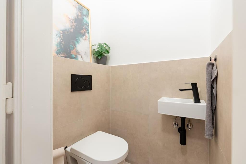 Апартаменти Luxury On Wilsonova, Close To Center *